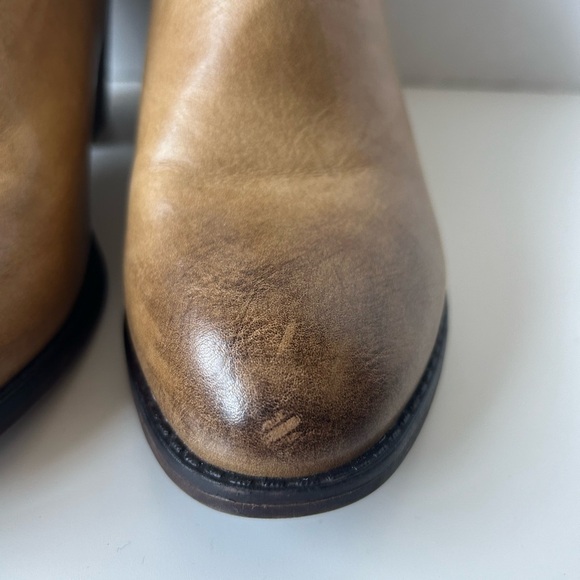 Mata Women’s Booties - Tan / Brown - Sz 7 - Picture 5 of 14